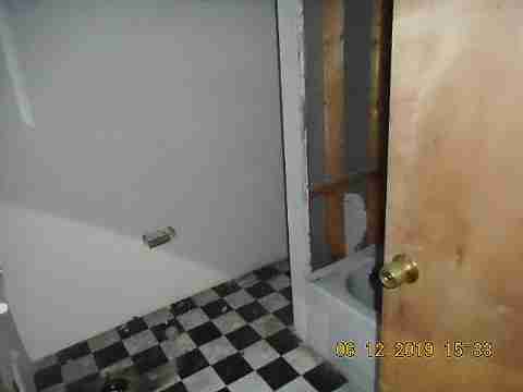 4703 Drexel (28)_m.jpg